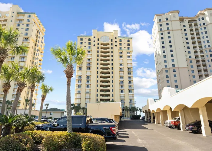 Colony W7c - Covered Parking Included