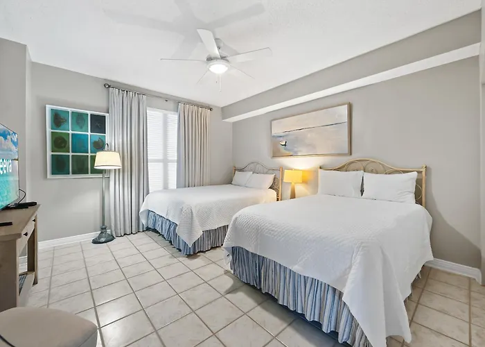 Apartment Colony W7c - Covered Parking Included *