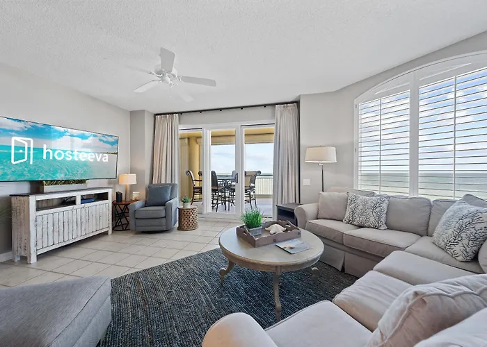 Colony W7c - Covered Parking Included Apartment *